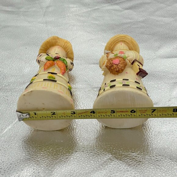 Vintage Bunny‎ Figurines Dresses Baskets Flowers Hats set of 2 Easter Gardening - Picture 6 of 14